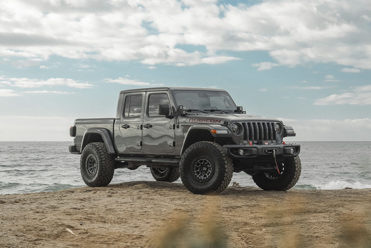 2021 Jeep Gladiator Black Rhino TUSK Gun Metal Black Rhino
